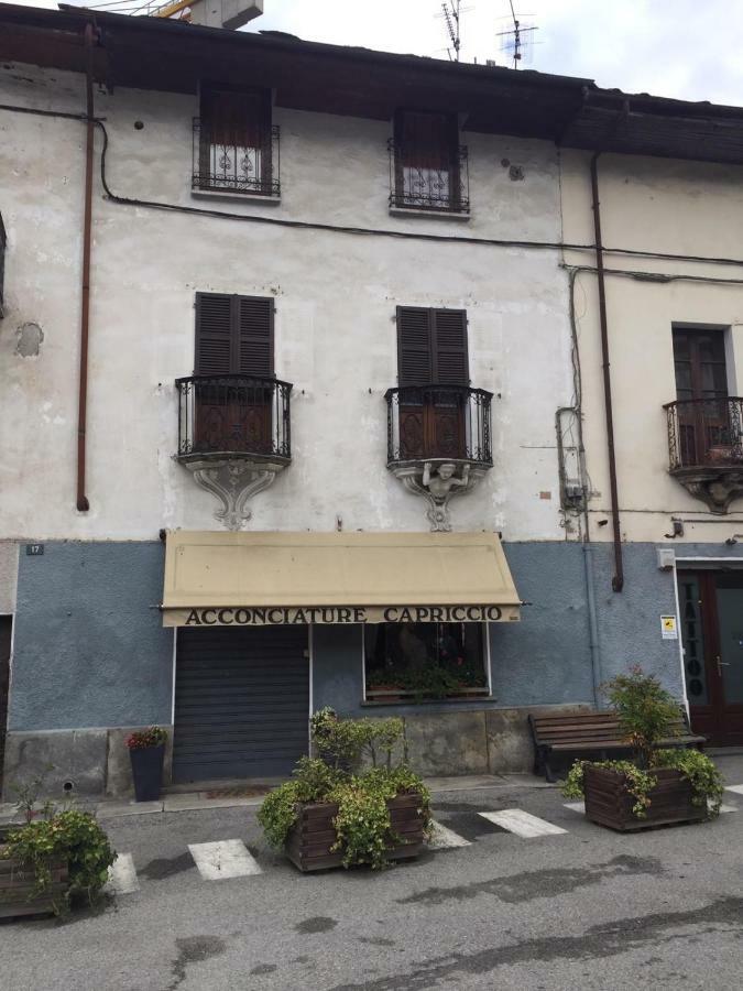 La Petite Maison De Julie อาออสตา ภายนอก รูปภาพ